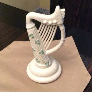 Belleek Classic Harp